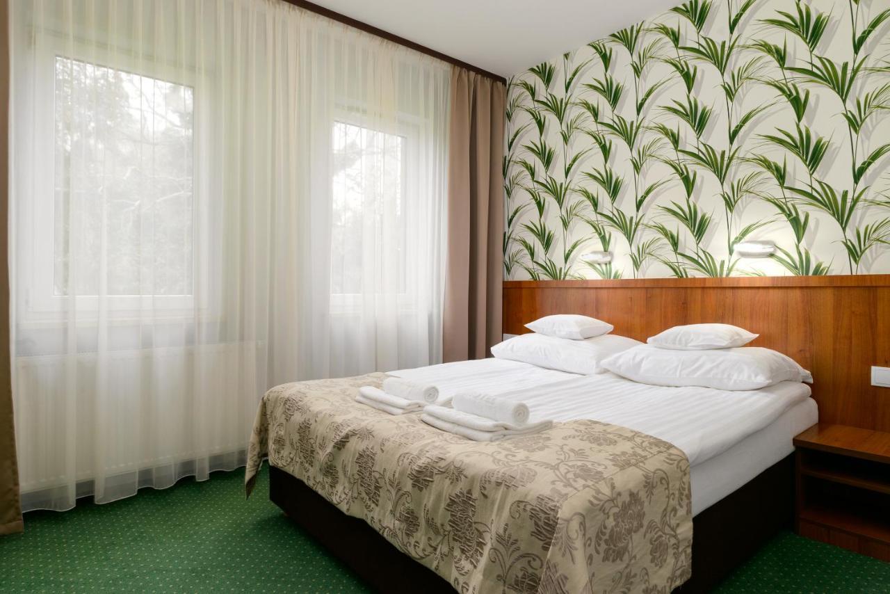 Hotel Zielony Poznań Esterno foto