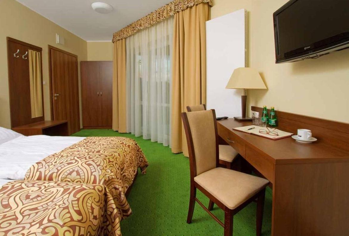 Hotel Zielony Poznań Esterno foto