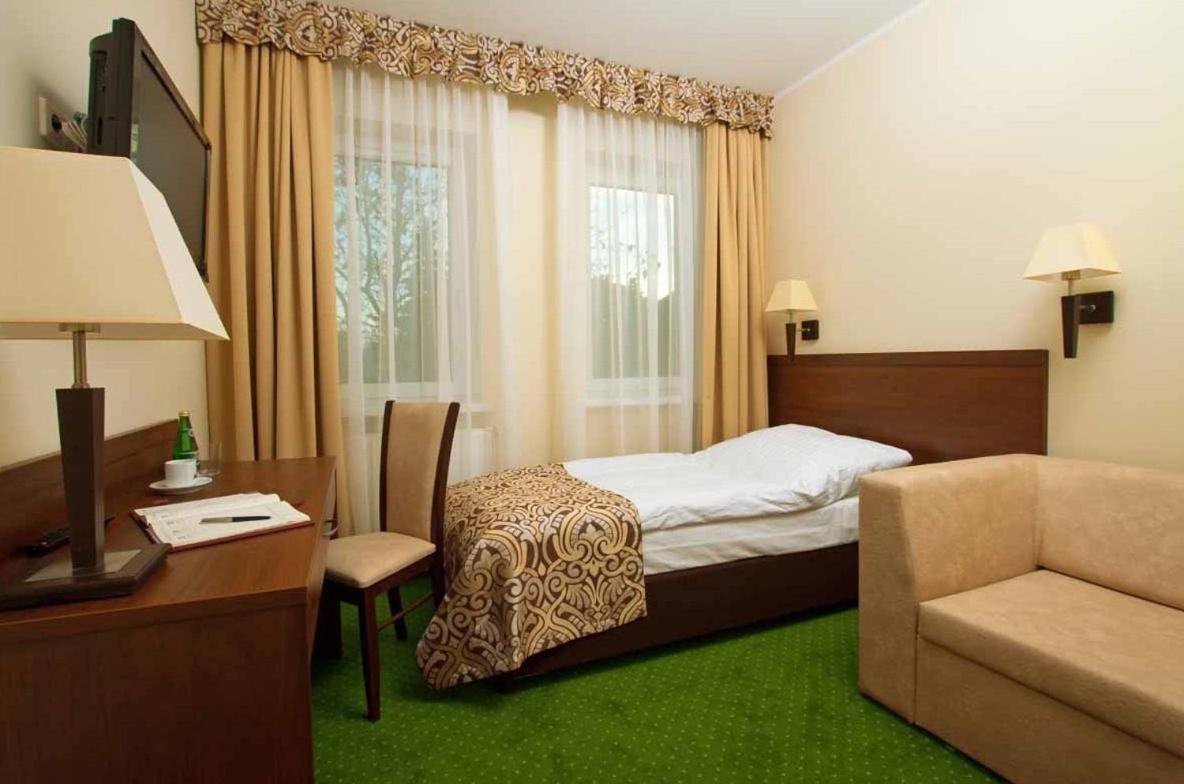 Hotel Zielony Poznań Esterno foto