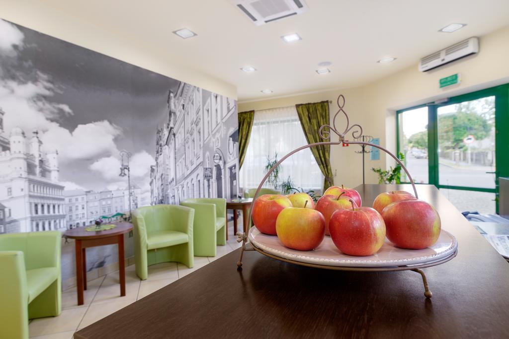 Hotel Zielony Poznań Esterno foto