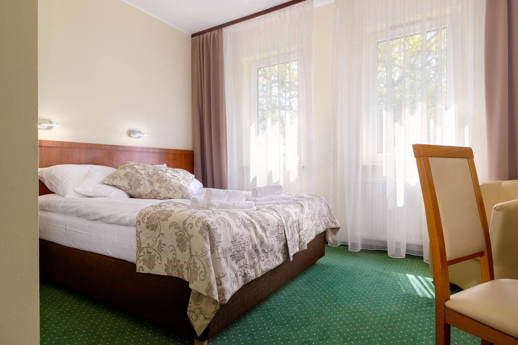 Hotel Zielony Poznań Esterno foto